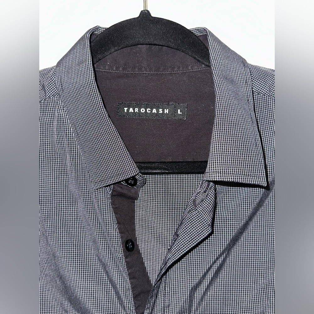 Men’s Black and White Button Down Shirt